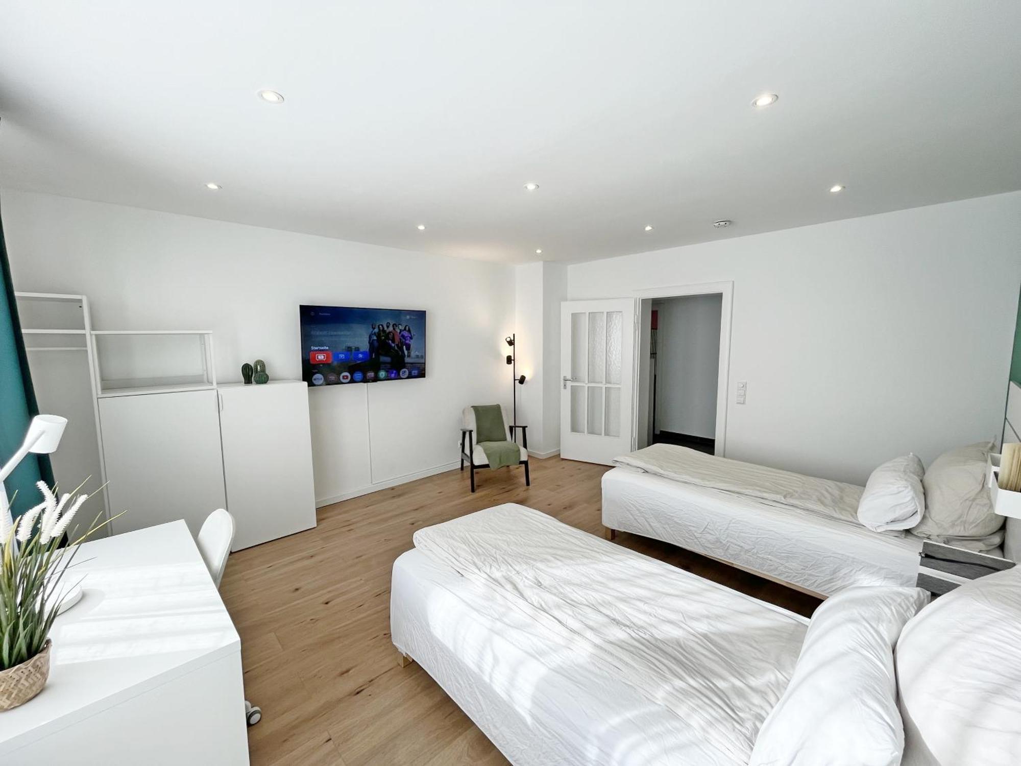 Goldstadt Apartments 普福尔茨海姆 外观 照片